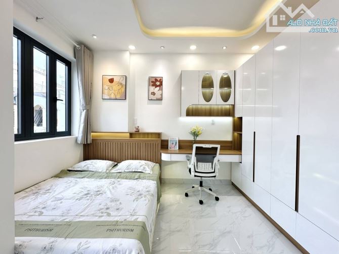 OTO ĐỖ CỬA, Hàng Xóm AeonMall phố Bát Khối, Long Biên 34m2 x 5Tầng NHỈNH 7TỶ - 2
