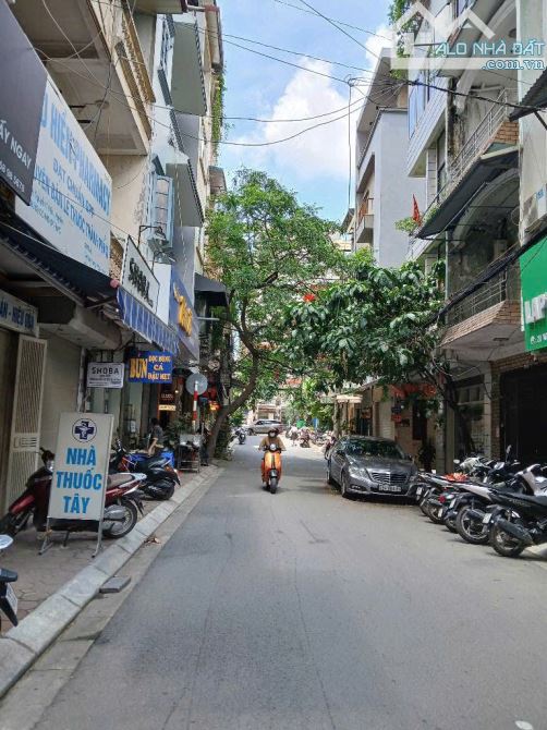 BÁN NHÀ MỸ ĐÌNH - DÂN XÂY FULL NỘI THẤT - VỊ TRÍ ĐẸP GẦN Ô TÔ - DT 40M2, 5 TẦNG, HƠN 8 TỶ - 2
