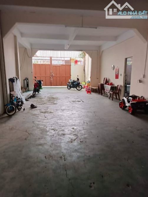 TÂN PHÚ - NHÀ XƯỞNG HẺM XE TẢI ĐƯỜNG LŨY BÁN BÍCH, DT 820 M2 (33x25) NỞ HẬU GIÁ 59 TỶ. - 2