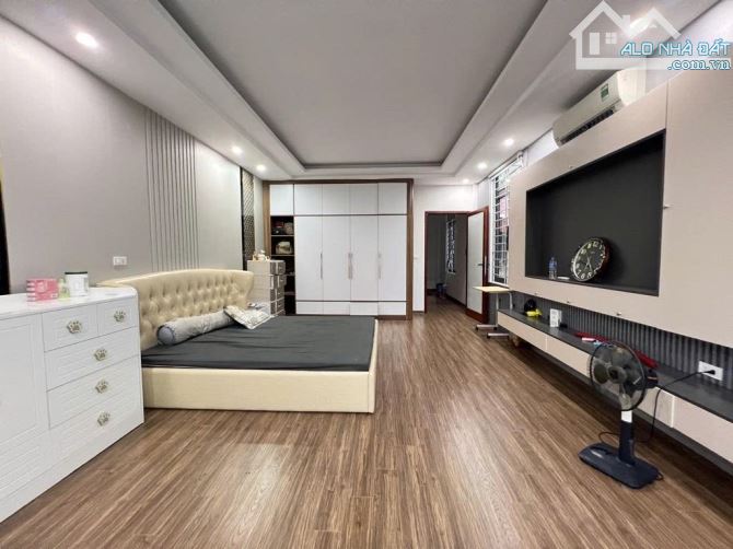 CÔ HOA VĨNH HƯNG CHÍNH CHỦ BÁN NHÀ VỀ QUÊ AN DƯỠNG TUỔI GIÀ. 30M 6.3 TỶ. TẶNG NỘI THẤT - 2