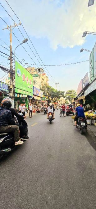 Nguyễn văn quá quận 12 ,nhà xưởng ngang 6.2m gần mặt tiền - 2