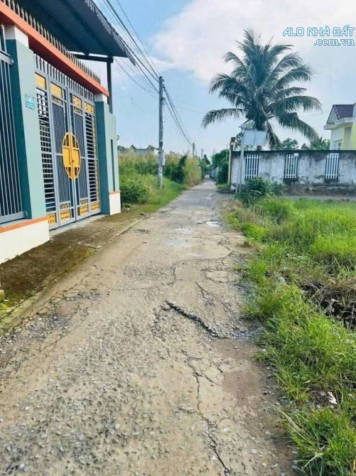 Bán Đất Kp3 Phường Bến Tre Hẻm Quán Ăn Hương Biển - 2