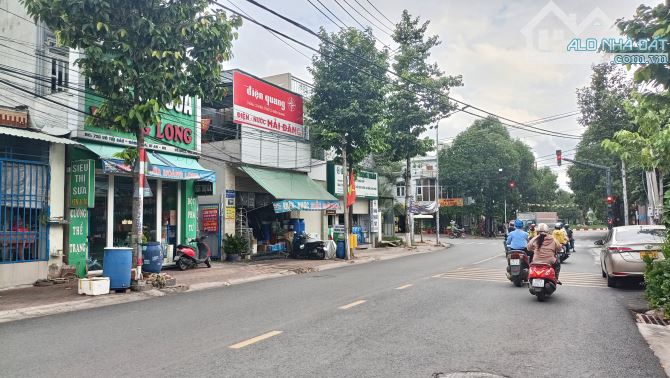 BÁN NHÀ ĐẤT MẶT TIỀN NGANG 5M, GÓC GS10 GS14, BIGC GO, TTHC DĨ AN, ĐÔNG HOÀ CHỈ 7TỶ - 2