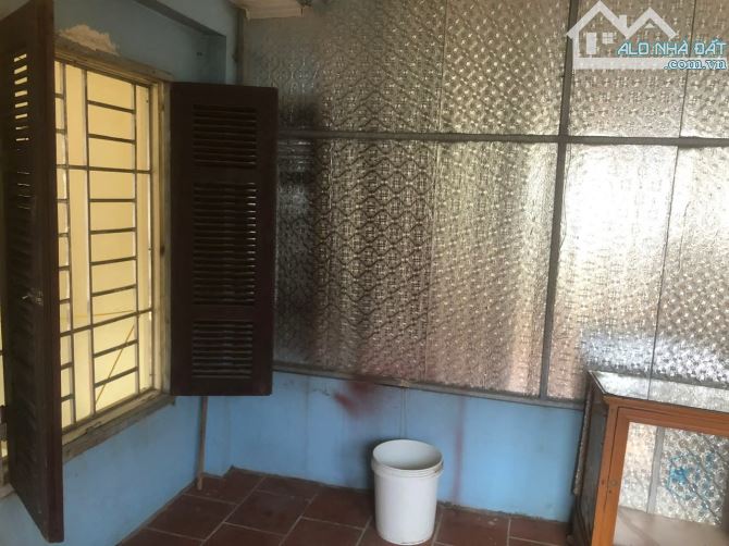 Cho thuê phòng trọ tầng 4, vệ sinh khép kín, ngõ 2 Phố Chu Huy Mân, Phúc Đồng, Long Biên