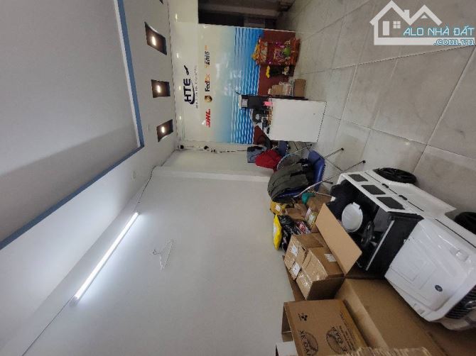 Bán nhà mặt tiền Nguyễn Văn Công, phường 3, Gò Vấp, 62m2, cho thuê 16tr/tháng, giá 11.7 tỷ - 2