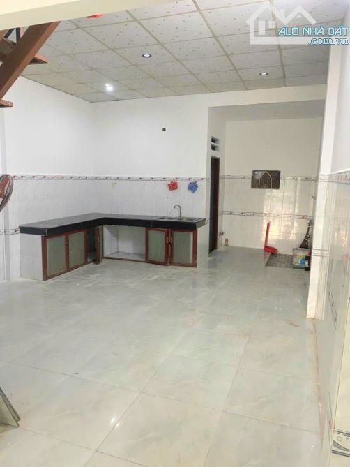 MẶT TIỀN NGUYỄN DUY TRINH - PHÚ HỮU - 130m2 - 2 TẦNG - 2