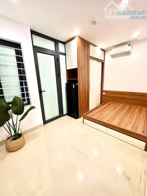 BÁN TÒA CCMN NGUYỄN LƯƠNG BẰNG 70M2 8T 20 PHÒNG CHO THUÊ 120TR/THÁNG - GIÁ 22,5 TỶ - 2