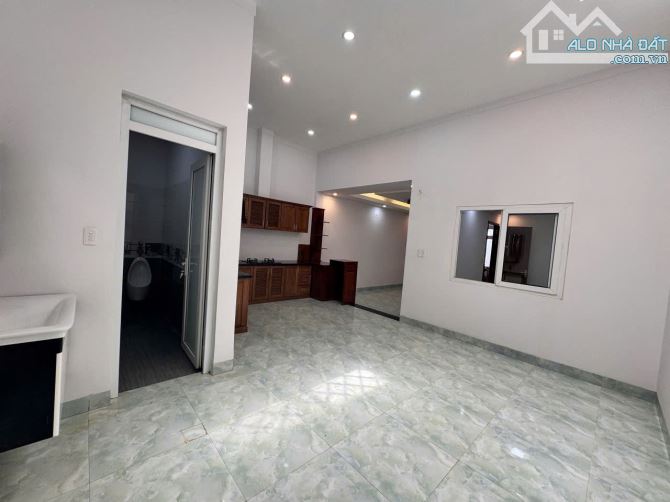 💥Nhà Mê Lửng TC 100%,6*20m,hẻm 434 Y Moan,ngay Thành Đồng,nhiều lô khác - 2