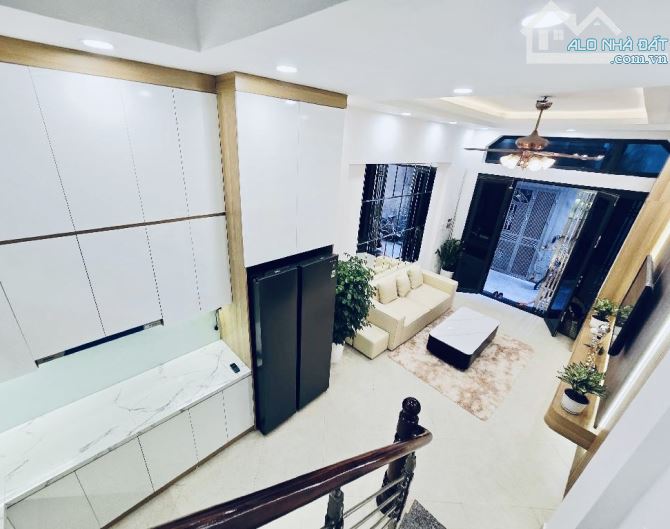 KHÚC THỪA DỤ - THỌ THÁP - DÂN XÂY - FULL NỘI THẤT - DT 30M * 5 TẦNG - 2