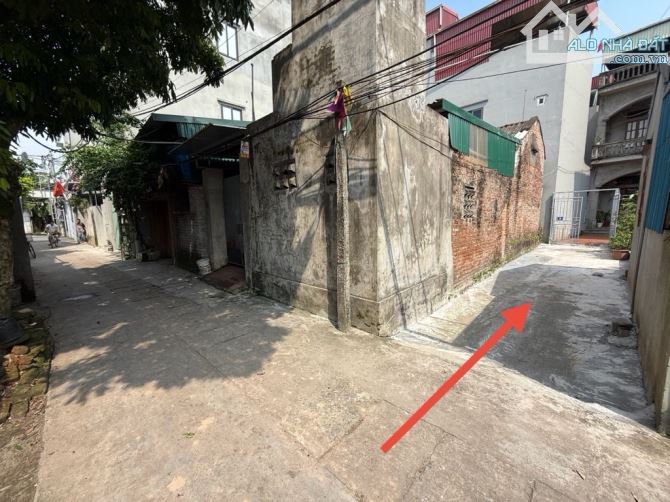 Bán 40m2 Đề Trụ - Dương Quang, ô tô vào đất. - 2
