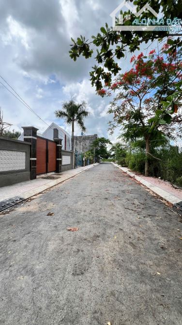 BÁN 8260M2 ĐẤT NÔNG NGHIỆP.  GẦN CẦU BÀ SÁU. QUY HOẠCH ĐẤT Ở, KHU ĐÔNG DÂN CƯ. - 2