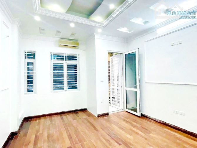 BÁN NHÀ PHÂN LÔ THÁI HÀ ĐỐNG ĐA Ô TÔ TRÁNH – 45m 5T – KINH DOANH – 20.5 TỶ - 2