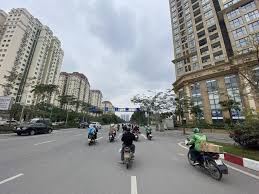 BÁN TÒA VĂN PHÒNG VÕ CHÍ CÔNG - LÔ GÓC 125M² MT 9M - Ô TÔ VÀO NHÀ, KINH DOANH - 2X TỶ - 2