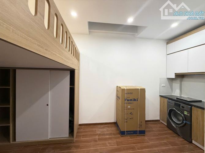 Cho Thuê CCMN 142 Quan Nhân Thanh Xuân 25m2 Studio Gác Xép Ban Công Thang Máy Giặt Riêng - 22