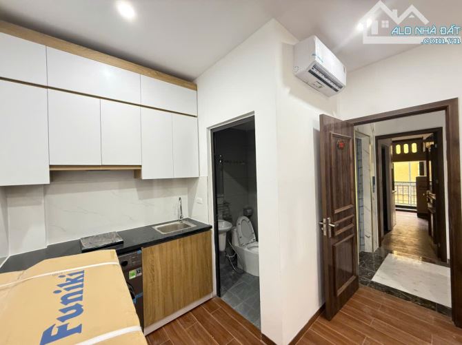 Cho Thuê CCMN 142 Quan Nhân Thanh Xuân 25m2 Studio Gác Xép Ban Công Thang Máy Giặt Riêng - 23