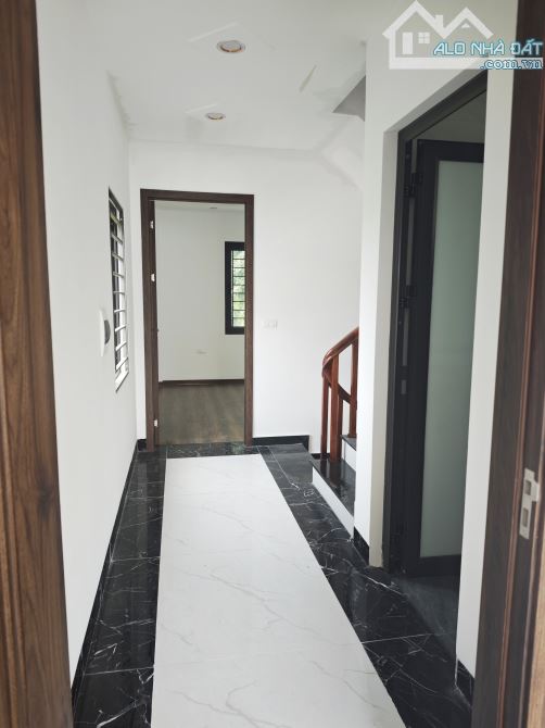 Bán nhà Đông Mỹ, Thanh Trì 50m2 x 4,5 tầng, ngõ ô tô, giá 5,4 tỷ - 3