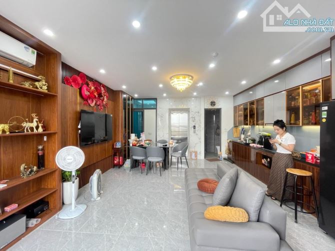 Nhà 5 tầng, DT 45m, mặt hồ, đường trước nhà ô tô tránh, dân xây, thang máy Hoài Đức, Hà Nộ - 3