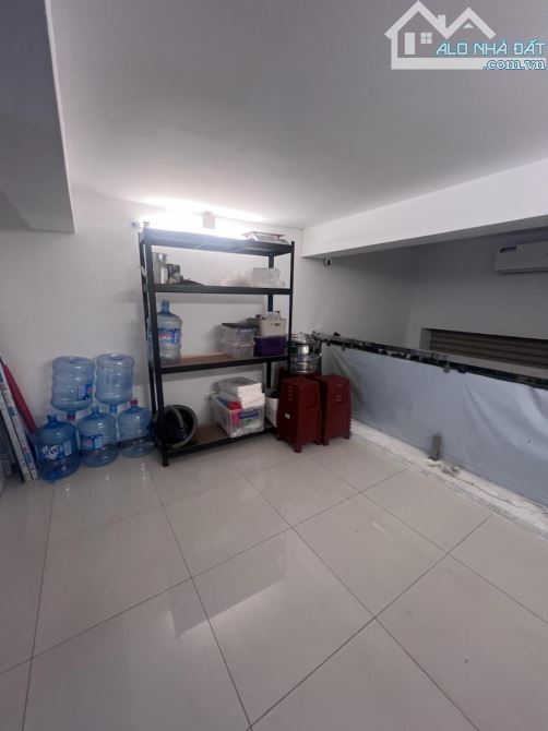 BÁN NHÀ ĐẸP 7 TẦNG MẶT PHỐ CÁT LINH - 3