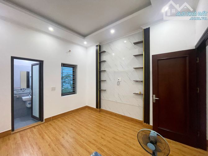 Nhà 4 tầng xây mới TĐC Đằng Hải tuyến 2 Bùi Viện - 76m2 - Hướng Nam - 3
