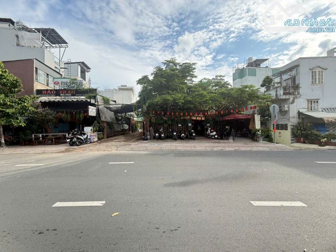 Chuyển Nhượng Dự Án Building 11.000m² - Quận 3 - 21m*45m - CTXD: 2Hầm 16Tầng -Gía: 320Tỷ - 3