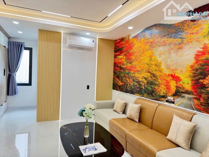 bán nhà 90m2- Đường 8m nhựa thông - 6 tầng thang máy- 7 phòng Lê Đức Thọ Gò Vấp - 3