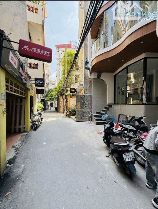 NHÀ MẶT NGÕ ĐÀO TẤN- 2 THOÁNG- NGÕ THÔNG - KINH DOANH hay Ở ĐỀU ĐỈNH - KHU VĂN MINH, DÂN T - 3