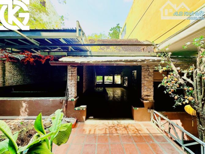 CHO THUÊ VILLA 371D NGUYỄN CẢNH CHÂN – 12M X 26M – 2 TẦNG SÂN VƯỜN - 3