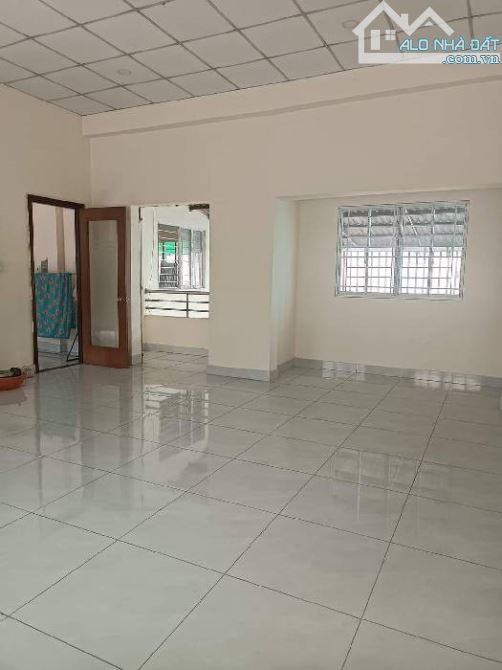 TÂN PHÚ - NHÀ XƯỞNG HẺM XE TẢI ĐƯỜNG LŨY BÁN BÍCH, DT 820 M2 (33x25) NỞ HẬU GIÁ 59 TỶ. - 3