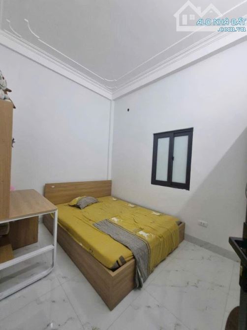 BÁN NHÀ KIM GIANG HÀNG HÓT NHÀ ĐẸP Ở NGAY, TẶNG FULL NỘI THẤT, 1 NHÀ RA Ô TÔ- 7.7 TỶ