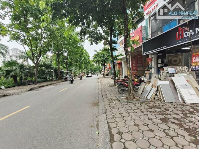 BÁN CĂN HỘ DỊCH VỤ MẶT PHỐ KIM GIANG 105M 8 TẦNG DÒNG TIỀN 100TR/THÁNG GIÁ CHÀO HƠN 21 TỶ