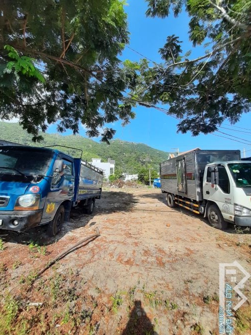 Lô góc đất mặt tiền Đại lộ Nguyễn Tất Thành, Phước Đồng, Nha Trang. Diện tích 1.072m2. - 3