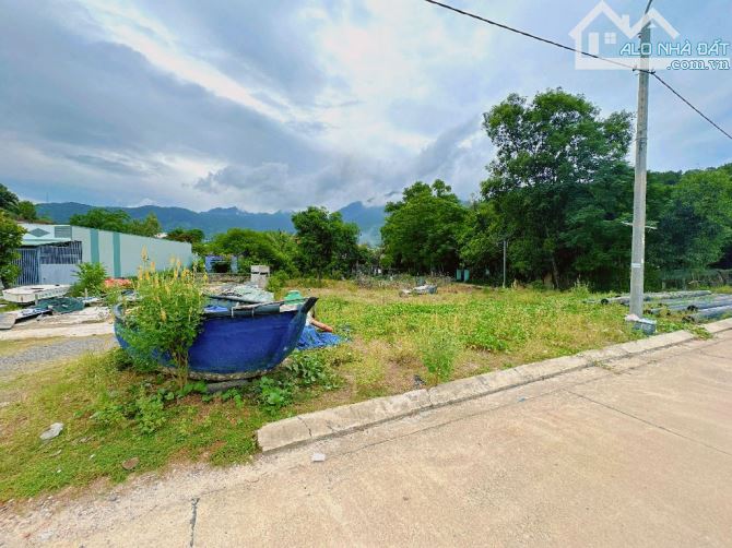 BÁN LÔ ĐẤT HÒA HIỆP BẮC- LIÊN CHIỂU- 2 MT VIEW BIỂN - SÁT CẢNG VÀ KHU TTTM TỰ DO - NẰM TRO - 3