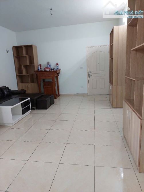 CHO THUÊ CHUNG CƯ NO17-3 PHÚC ĐỒNG – SÀI ĐỒNG 100M2 . GIÁ 9 TRIỆU - 3