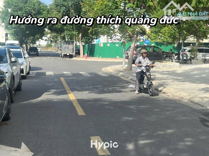 shophouse. hướng tây bắc. mặt tiền đẹp vỉa hè rộng rãi. khu dân cư đông đúc - 3