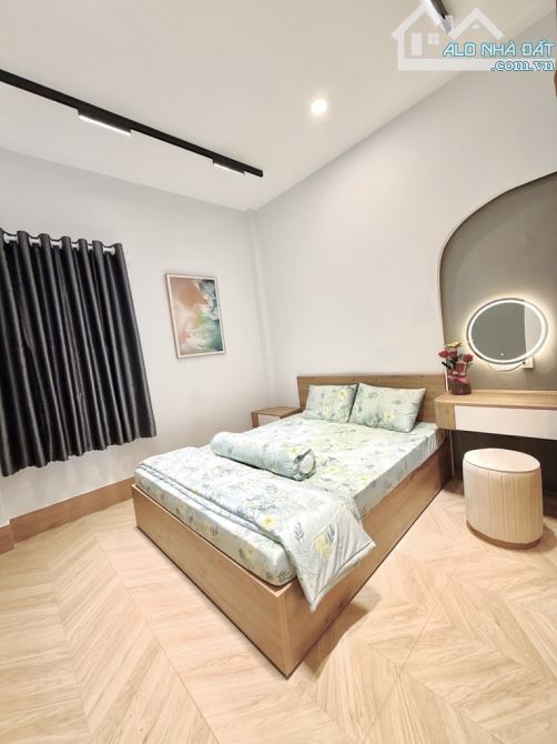 XÔ VIẾT NGHỆ TĨNH - 55M2 – FULL NỘI THẤT – SÁT MẶT TIỀN – BÌNH THẠNH – NHỈNH 6 TỶ - 4