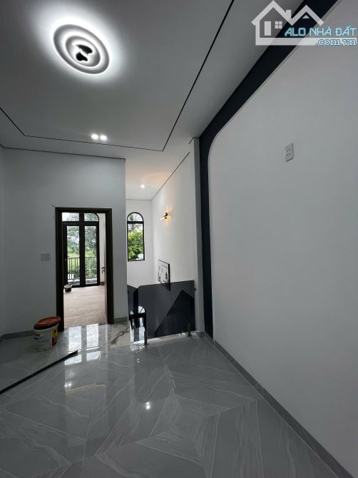 Chỉ 2.6 tỷ nhà shr 1tr 1 lầu 5x29 có hòan công.. Cách Giồng Lớn Mỹ Hạnh Nam Long An - 4
