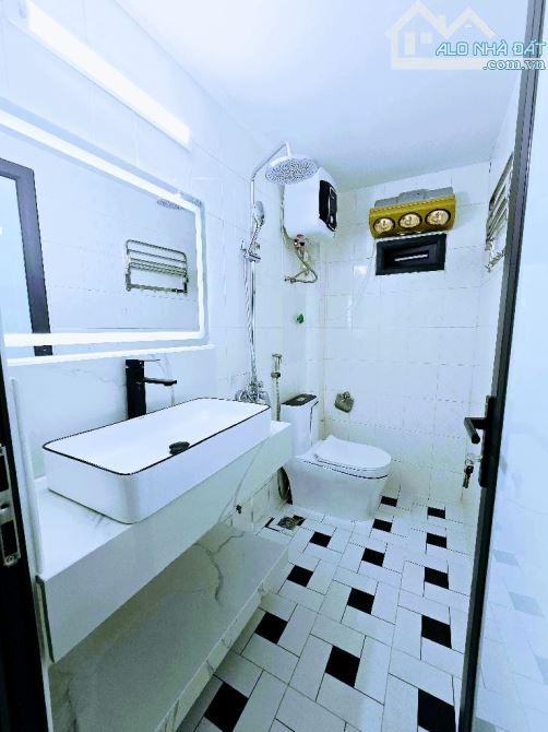 HẠ ĐÌNH- THANH XUÂN- NHÀ ĐẸP DÂN XÂY- 2 THOÁNG TRƯỚC SAU- 10M RA ÔTÔ- FULL 99% NỘI THẤT - 4