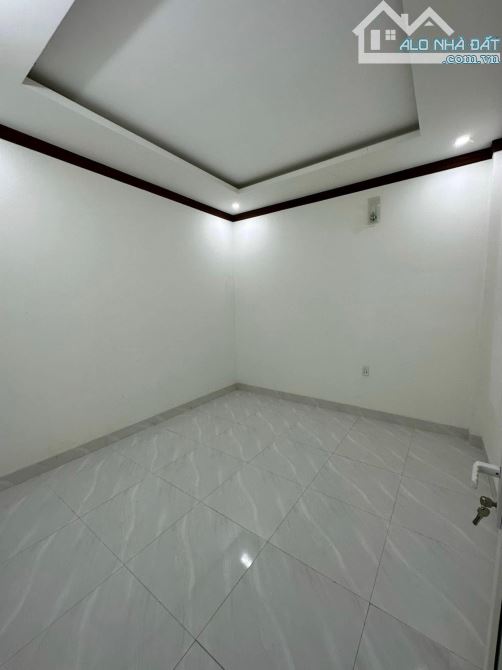 NHÀ 3 PHÒNG NGỦ HẺM A7 PHẠM NGŨ LÃO: 2.95 tỷ - 4