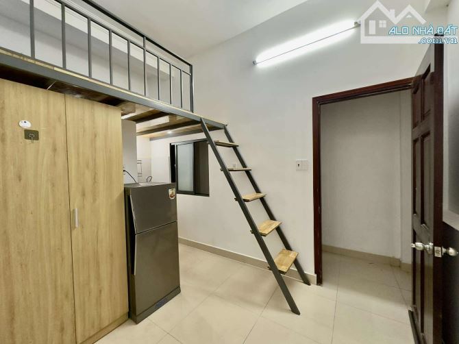Bán nhà CHDV mặt tiền - Dương Quảng Hàm P6 Gò vấp - 106M2 - 4 Tầng , 11 Phòng - 20,2 tỷ TL - 4