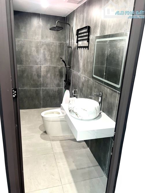 Bán nhà Cự Khối cực đẹp, Lô góc, ô tô vào nhà, 6 tầng, thang máy, 47m2, giá chỉ 8,9 tỷ. - 4