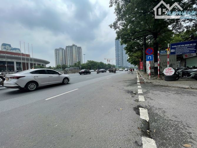 ĐẤT – LÔ GÓC – VỈA HÈ – ÔTÔ TRÁNH – KD – GẦN BV HỒNG NGỌC – LÊ QUANG ĐẠO – 85M², M6m. - 4