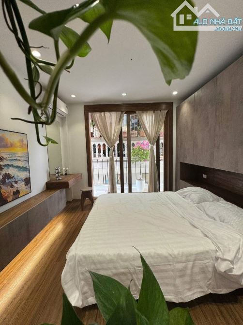 Bán nhà phố trương định 29m2 4 tầng mt 3.7m – Lô góc 2 thoáng  - giá 6.95 tỷ - 4