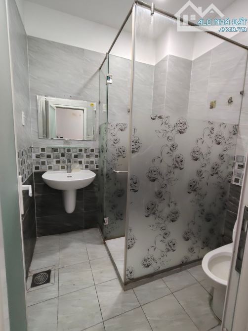 Bán nhà đẹp 5 tầng 3 Tháng 2, Hẻm xe tải tránh sau lưng Satramart Giá 11 tỷ TL - 4