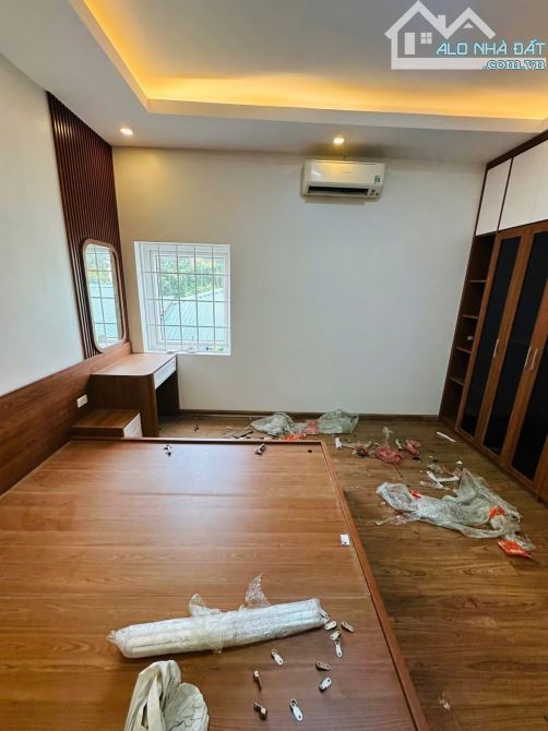 🔥NHÀ ĐẸP Ở NGAY-2THOÁNG TRƯỚC SAU -ĐẦY ĐỦ CÔNG NĂNG-YÊN TĨNH Ở SƯỚNG-Lạc Long 5T Hơn 10Tỷ - 4