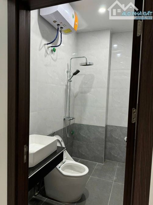 Bán Nhà ,Ngô Gia Tự, Đằng Lâm, Hải AN.8,5 tỷ. 4 tầng, Diện Tích 78m2, Đường 16 m. - 4