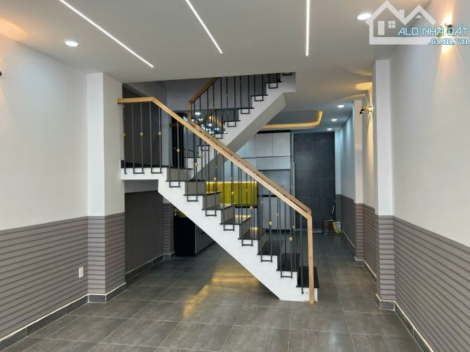 Bán Nhà HXT 6m. Hẻm 385 Lê Văn Thọ P.8-GV: DT: 4x21m. cn81m2. Nhà 1 Trệt 2 Lầu GIÁ 10.8TỶ - 4