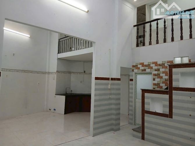 BÁN NHÀ PHƯỜNG TÂN HẠNH – 1 TRỆT 1 LỬNG .Kia Morning vào tận nơi.86m2 - 4