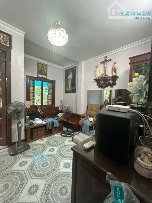 🚗HOA HẬU💥 NGUYỄN TRÃI💥 MẶT TIỀN RỘNG 4.1M – KD ĐỈNH,  Ô TÔ TRÁNH 45m2, 4T, 12.8 tỷ 💥 - 4