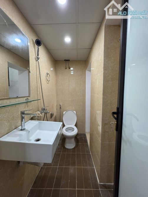 2.5 tỷ, căn hộ tập thể Minh Khai, 2 ngủ, đủ nội thất đồng bộ, sổ riêng lâu dài - 2