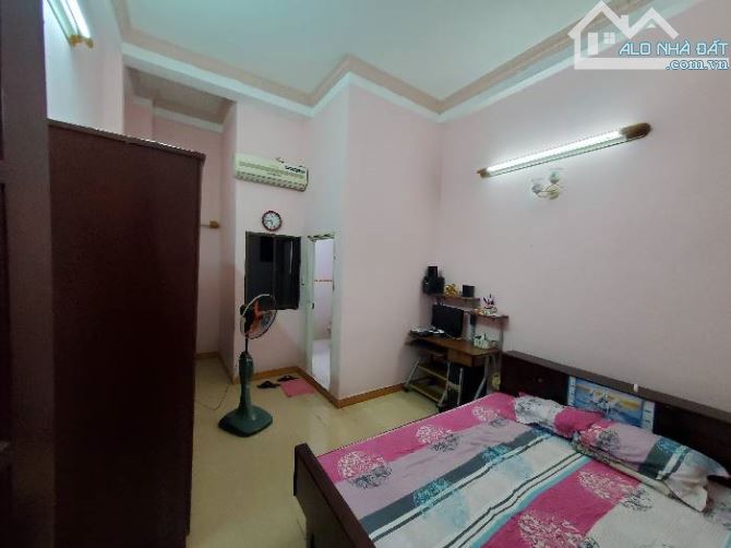 💥PHỐ ĐỒNG ĐEN - ĐƯỜNG 8M THÔNG THẲNG - 3 TẦNG CHẤT - 70M2 NỞ HẬU - GIÁ THƠM PHỨC💥 - 4